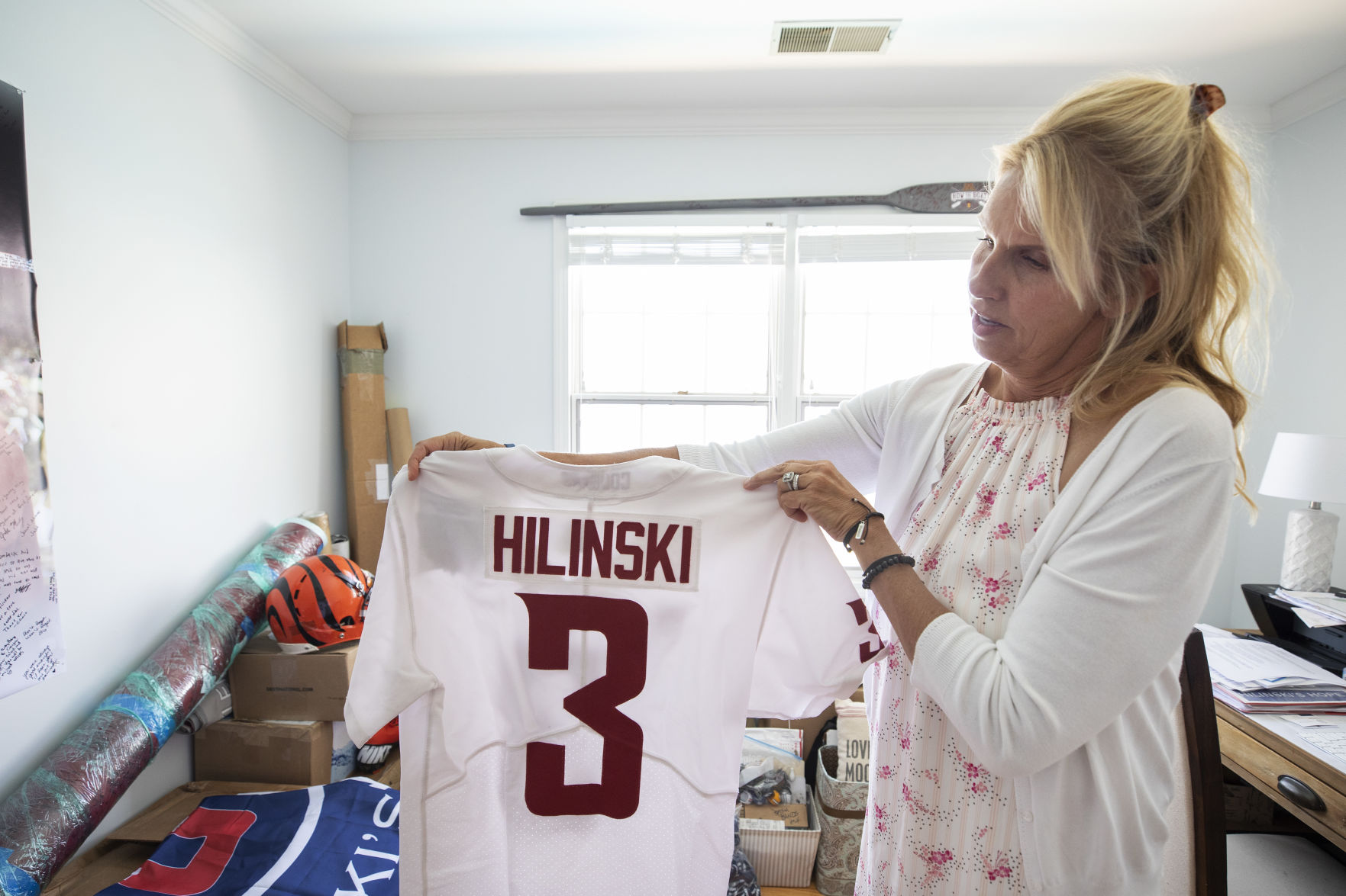 Tyler Hilinski Jersey.jpg